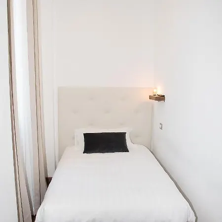 Malto Palace בית הארחה *
